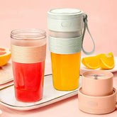 Wholesale OEM Factory Wireless Mini Juicer Waterproof Fruit Mixer Home Travel Office Juicer Blender Portable